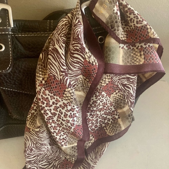 ANNE KLEIN vintage silk bandanna - Picture 6 of 12